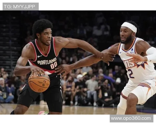 斯库特亨德森的崛起之路：从青涩新秀到篮球未来之星