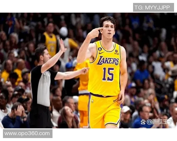 湖人对掘金第四场激战回顾:精彩瞬间与关键时刻分析 湖人对掘金第四场激战回顾:精彩瞬间与关键时刻分析
