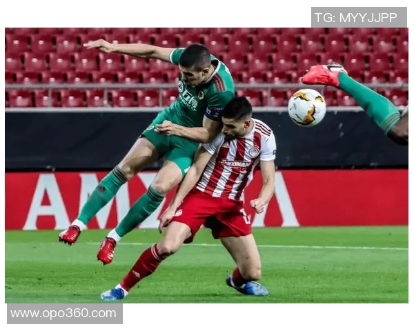 亨克与色格拉的激烈对决解析及赛后精彩瞬间回顾