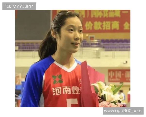 八一女排迎战河南队全力争胜展现巾帼风采与拼搏精神